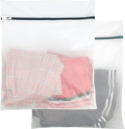 1. Casaphoria Mesh Travel Laundry Bags